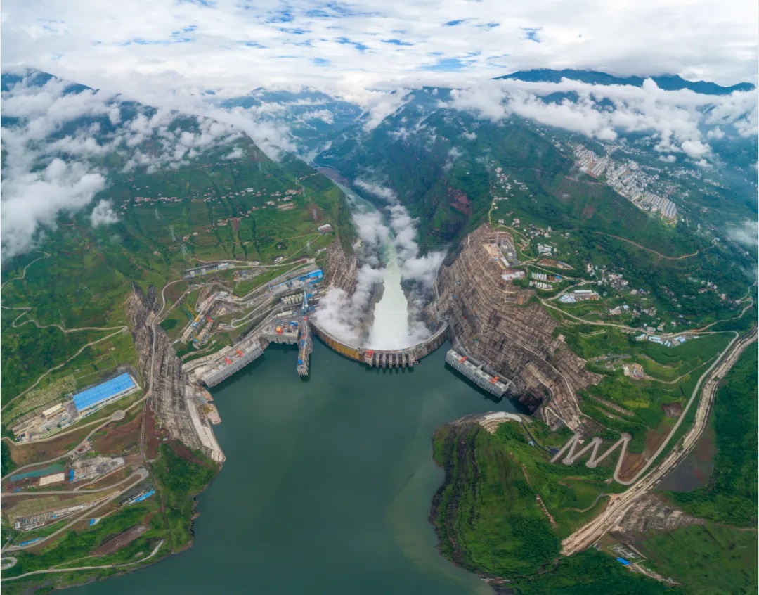 1748229547129551.jpg 白鹤滩水电站.jpg